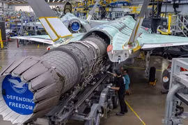 Phần Lan tự lắp động cơ F135 cho tiêm kích F-35A