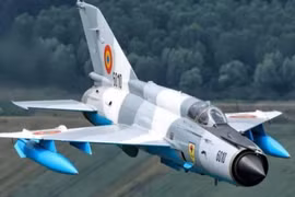 Vì sao 'Én bạc' MiG-21 lại sống lâu đến vậy?