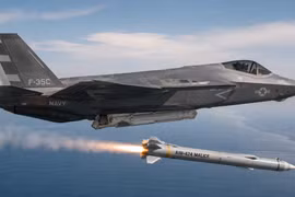Tên lửa không đối không tầm cực xa AIM-424 ‘Malice’ bất ngờ lộ diện