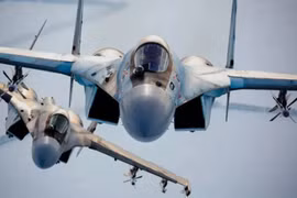 Su-30 và Su-35: Vì sao Nga vẫn duy trì cả hai dòng chiến đấu cơ?