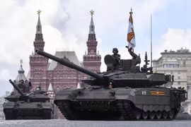Xe tăng T-90M: Khi Nga đưa T-72 bước vào chiến tranh thế kỷ XXI