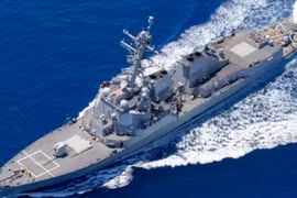 Mỹ hạ thủy tàu khu trục ‘USS George M. Neal’, tăng lá chắn phòng thủ tên lửa trên biển