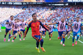Tây Ban Nha vô địch World Cup 2026 sau trận chung kết nghẹt thở, Argentina gục ngã trong hiệp phụ