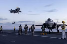 Anh điều nhóm tàu sân bay trang bị tiêm kích F-35B tới Bắc Cực thực thi nhiệm vụ an ninh