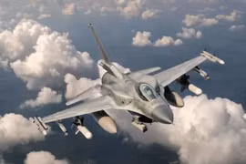 Tiêm kích F-16V đối đầu J-20: Cuộc chiến không chỉ giữa 2 chiếc máy bay