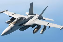Chiến đấu cơ EA-18G Growler mạnh đến đâu khi đối đầu hệ thống phòng không hiện đại?