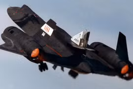 Trinh sát cơ SR-71 phải dùng nhiên liệu JP-7 đặc biệt 