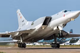 Oanh tạc cơ Tu-22M3: Vì sao đây mới là phiên bản ‘Backfire’ quan trọng nhất?