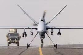 UAV trinh sát của Mỹ trên đường trở thành 'xe tải tên lửa' tầm xa