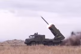 TOS-2: Vì sao Nga muốn tăng tầm bắn cho hệ thống nhiệt áp?