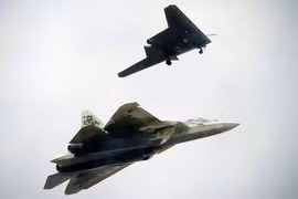Nga đang tìm cách đưa Su-57 vào cuộc chiến UAV như thế nào?