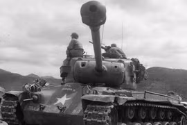 Xe tăng M26 Pershing tham chiến ở châu Âu như thế nào?