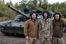 Ukraine đưa xe tăng ‘hiếm’ T-64BM Bulat ra tiền tuyến