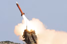 Quân đội Mỹ tìm kiếm tên lửa giá rẻ cho hệ thống phòng không Patriot