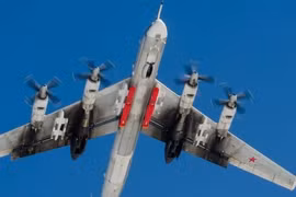 Oanh tạc cơ Tu-95MSM: Nga kéo dài tuổi thọ ‘Gấu bay’ qua nhiều thập niên