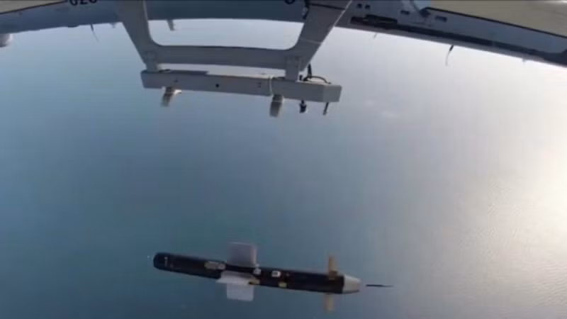 UAV Bayraktar TB2 bắt đầu phóng tên lửa tấn công xe tăng T-72 tại chiến trường Nagorno-Karabakh