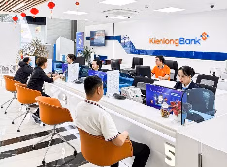 KienlongBank lọt top 10 ngân hàng có thu nhập lãi thuần cao nhất năm 2024 ảnh 1