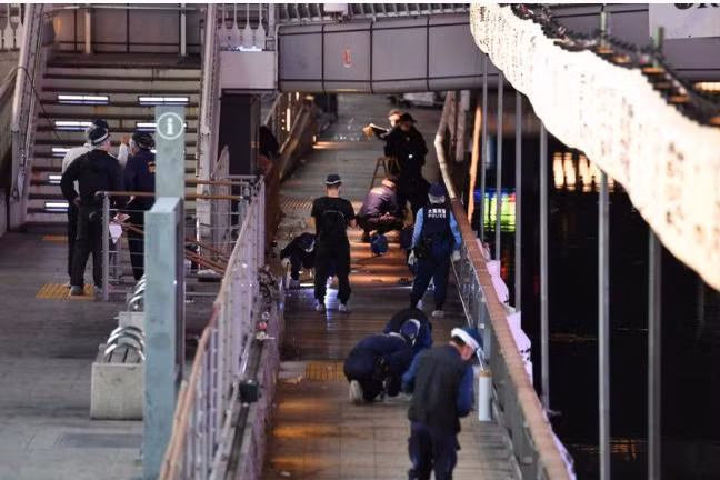Cảnh sát Osaka đang tiến hành điều tra vụ việc