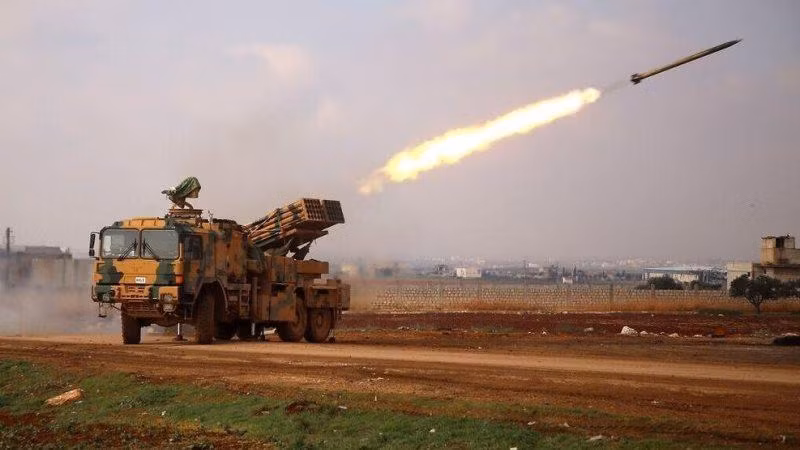 Thổ Nhĩ Kỳ nã đạn pháo vào các vị trí của SDF ở Bắc Syria, tối ngày 20-1-2021
