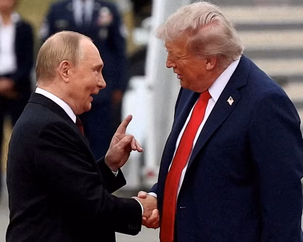 Tổng thống Nga Vladimir Putin gặp Tổng thống Mỹ Donald Trump tại Alaska (Mỹ) hồi tháng 8-2025