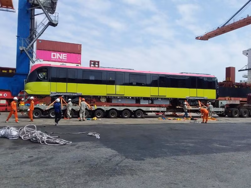 Dự kiến 2 ngày nữa, đoàn tàu thứ 5 của tuyến metro Nhổn-Ga Hà Nội sẽ về đến cảng Hải Phòng