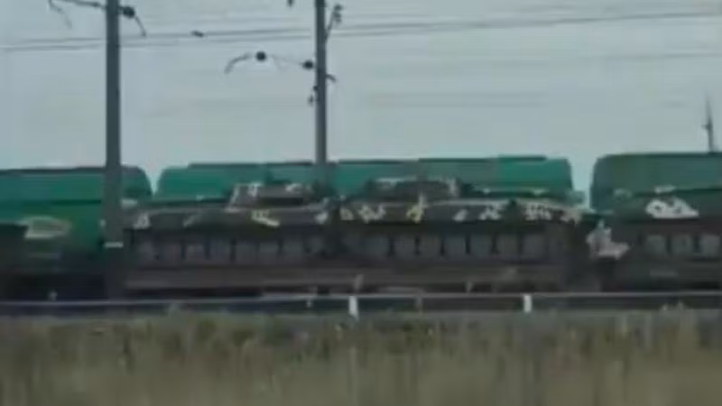 Ukraine đang triển khai các tổ hợp pháo hạng nặng tới Donbass