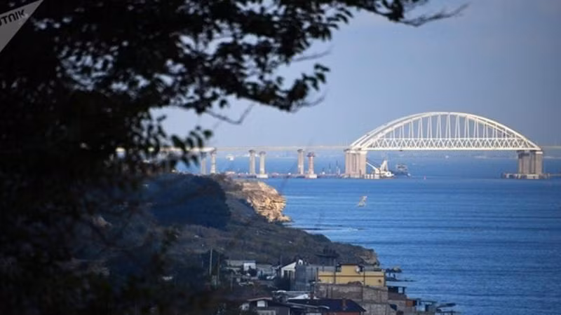Cây cầu vượt biển trị giá gần 4 tỷ USD nối lục địa Nga và bán đảo Crimea