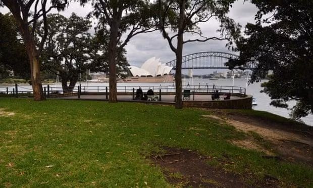 Khung cảnh vắng lặng ở bến cảng Sydney