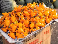 [ẢNH] Sính của lạ, dân Thủ đô mua nhầm cả 