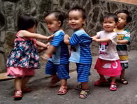 Hành trình khôn lớn của ca sinh 5 đầu tiên ở Việt Nam, giờ các bé đã vào lớp 1
