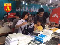 [ẢNH] Đông đảo người dân Hà Nội 