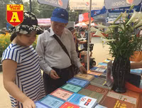 [ẢNH] Đông đảo người dân Hà Nội 
