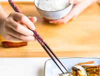 [ẢNH] Văn hóa dùng đũa của các nước châu Á khác nhau như thế nào?