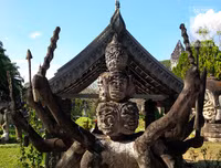 [Ảnh] Kỳ bí khu 