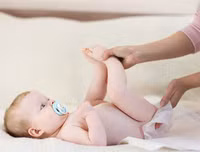 Học ngay bí quyết chăm sóc trẻ sơ sinh trong mùa lạnh