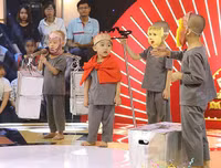 Những gương mặt 