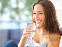 [ẢNH] Việc uống đủ nước mỗi ngày có ích cho cơ thể như thế nào?
