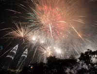 [ẢNH] Đại tiệc pháo hoa rợp trời chào đón năm mới 2019 ở Việt Nam và trên thế giới