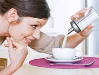 [ẢNH] 11 thói quen xấu gây hại cho thận mà nhiều người mắc phải