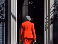 [ẢNH] Nước mắt Theresa May: Hành trình sóng gió của Thủ tướng Anh 