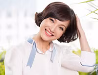 [ẢNH] Ngoại hình khác lạ ở tuổi 57 của NSND Lê Khanh – tượng đài nhan sắc một thời