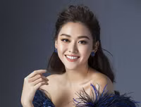 [ẢNH] Nhìn lại hành trình chinh phục Top 8 của Tường San tại 