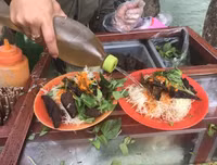 [ẢNH] Hệ lụy không ngờ từ những món ăn đường phố