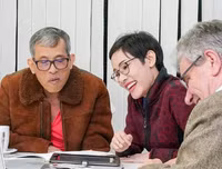 Thái Lan: Sập trang web Văn phòng Hoàng gia vì... dung nhan xinh đẹp của Hoàng Quý phi