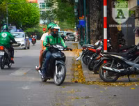 [Ảnh] Hà Nội: Những phận người nhọc nhằn mưu sinh trong dịp nghỉ lễ