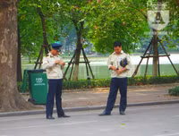 [Ảnh] Hà Nội: Những phận người nhọc nhằn mưu sinh trong dịp nghỉ lễ