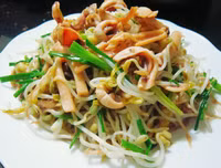 [ẢNH] Những kiểu ăn rau tưởng ngon bổ nhưng lại độc hại vô cùng