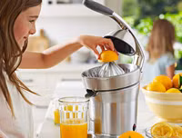 [ẢNH] Những lợi ích bất ngờ khi uống nước cam mỗi ngày