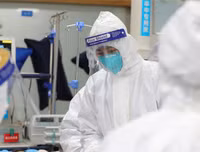 [ẢNH] Những phương án thuốc điều trị bệnh nhân mắc virus corona ở một số nước trên thế giới