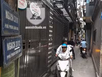 Hà Nội: Người dân đã tháo dỡ barie tự ý lắp đặt cản trở giao thông